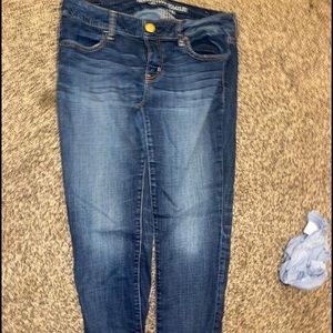 American eagle low rise skinny jeans